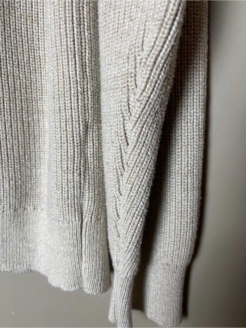 Men’s American Eagle Knit Sweater - Picture 5 of 8
